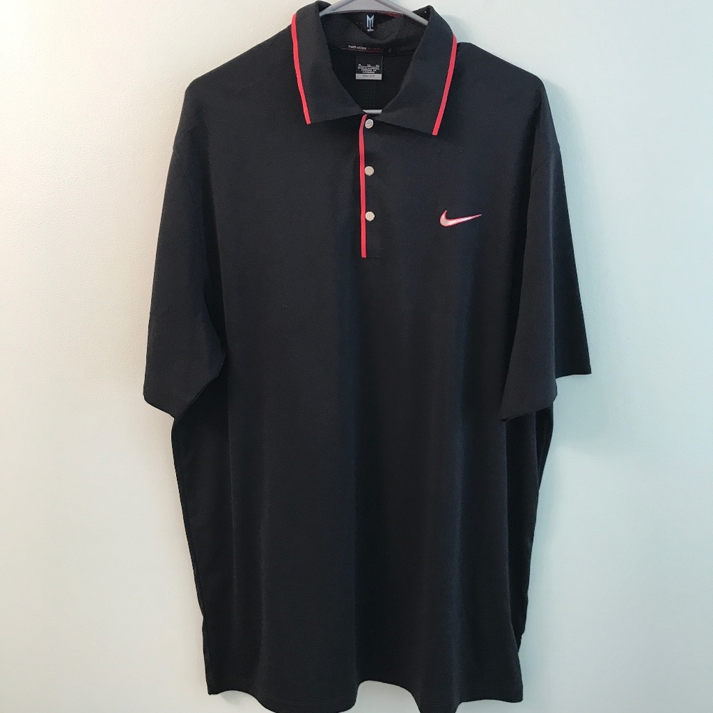 Nike Tiger Wood s collection black shirt